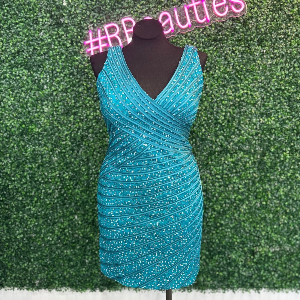 Elegant Teal Cocktail Dress